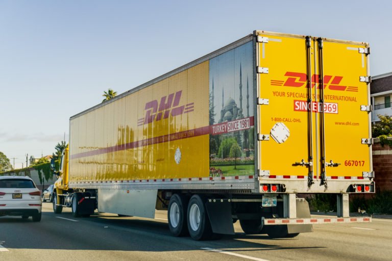 Tampa DHL Truck Accident Lawyers | Truck Accidents | The Law Place